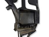 Rear bumper mounting bracket