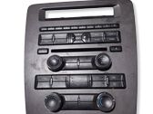 Head unit multimedia control