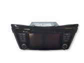 Radio/CD/DVD/GPS head unit