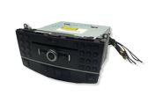 Radio / CD-Player / DVD-Player / Navigation