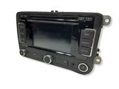 Radio/CD/DVD/GPS head unit