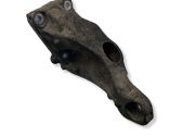 Engine mounting bracket