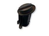 Oil fill pipe