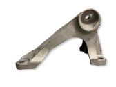 Engine mounting bracket