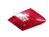 Tailgate rear/tail lights