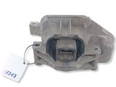 Engine mount bracket