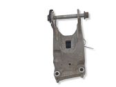 Gearbox mounting bracket