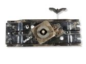 Spare wheel mounting bracket