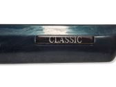 Fender trim (molding)