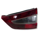 Tailgate rear/tail lights