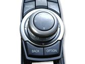 Head unit multimedia control