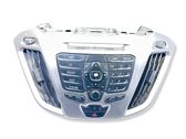 Head unit multimedia control
