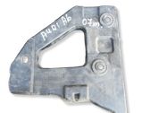 Rear bumper mounting bracket