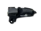 Rear bumper mounting bracket