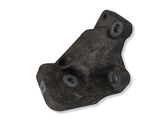 Engine mounting bracket
