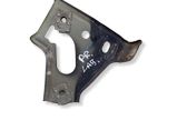 Fender mounting bracket