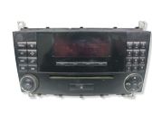 Radio / CD-Player / DVD-Player / Navigation