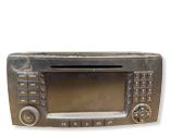 Radio / CD-Player / DVD-Player / Navigation