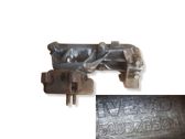 Engine mounting bracket