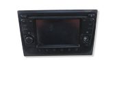 Radio / CD-Player / DVD-Player / Navigation