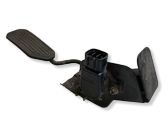 Accelerator throttle pedal