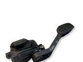 Accelerator throttle pedal
