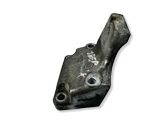 Engine mounting bracket