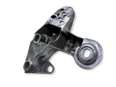 Engine mounting bracket