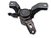 Engine mount bracket