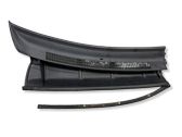 Windshield trim