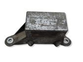 Engine mount bracket