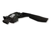 Accelerator throttle pedal