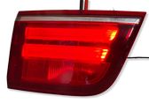 Tailgate rear/tail lights