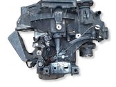 Mechaninė 5 pavarų dėžė