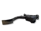 Accelerator throttle pedal