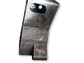 Engine mounting bracket