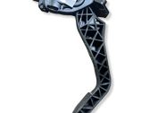 Accelerator throttle pedal