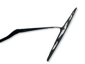 Front wiper blade arm