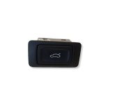 Tailgate/boot open switch button