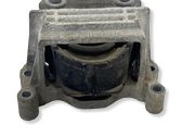 Engine mount bracket