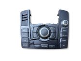 Head unit multimedia control