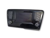Radio / CD-Player / DVD-Player / Navigation