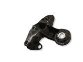 Engine mounting bracket