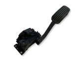 Accelerator throttle pedal