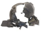 Front wheel arch liner splash guards
