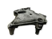 Engine mounting bracket