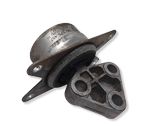Engine mount bracket