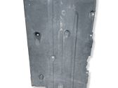Center/middle under tray cover