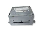Radio / CD-Player / DVD-Player / Navigation