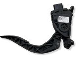 Accelerator throttle pedal